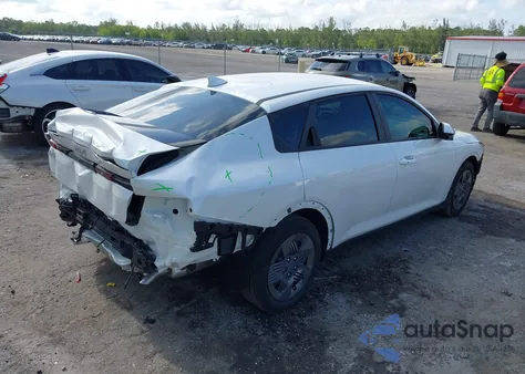 2025 Kia K4 Lx из США, поврежденный, VIN 3KPFT4DE1SE083270